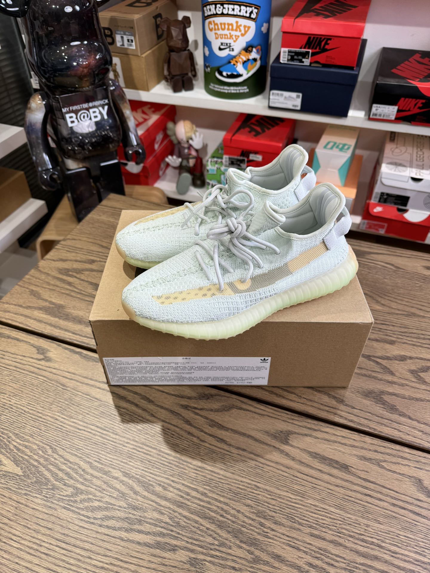 【樣品清倉】350V2 EG7491（僅1雙） 尺碼 UK9/EUR43/26.5cm