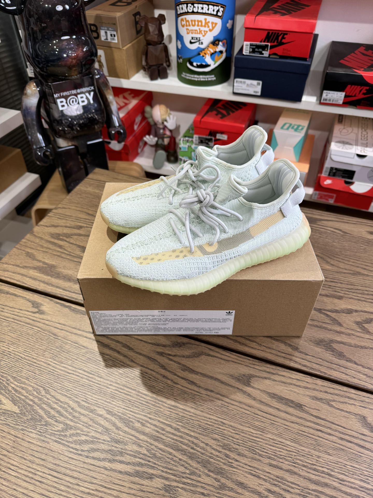 【樣品清倉】350V2 EG7491（僅1雙） 尺碼 UK9/EUR43/26.5cm