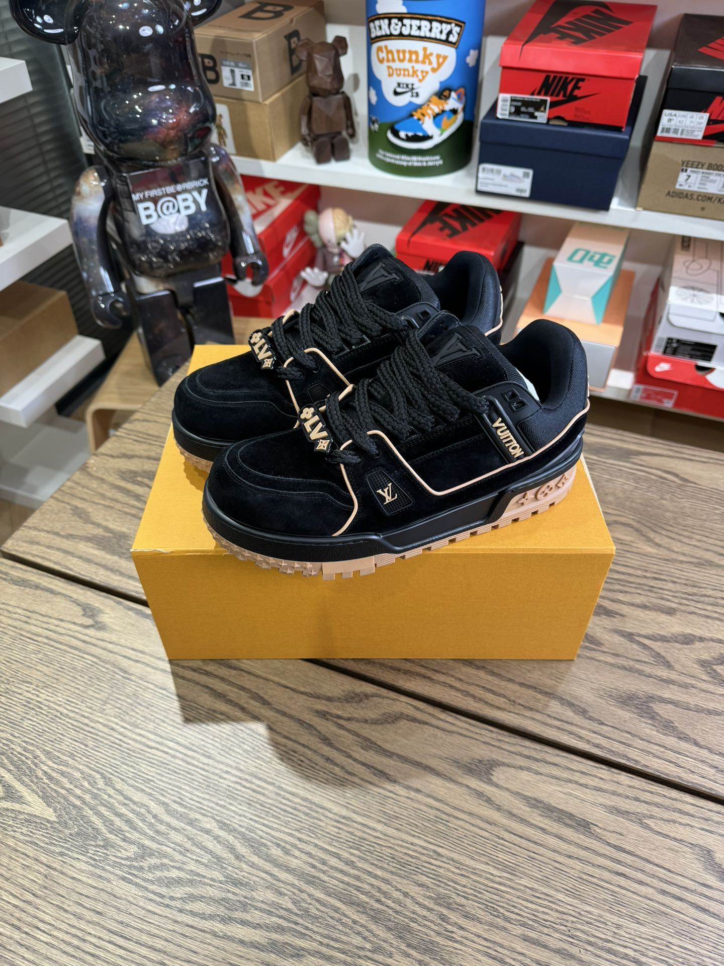 【樣品清倉】Trainer 胖丁（僅1雙） 尺碼 UK7/EUR41