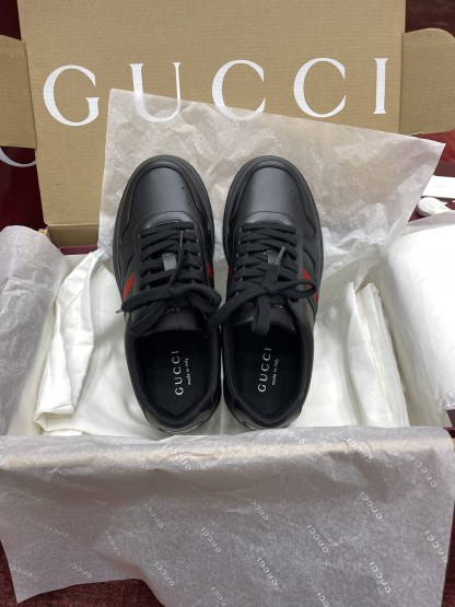 Gucci 饼干鞋系列 “全黑皮”男款