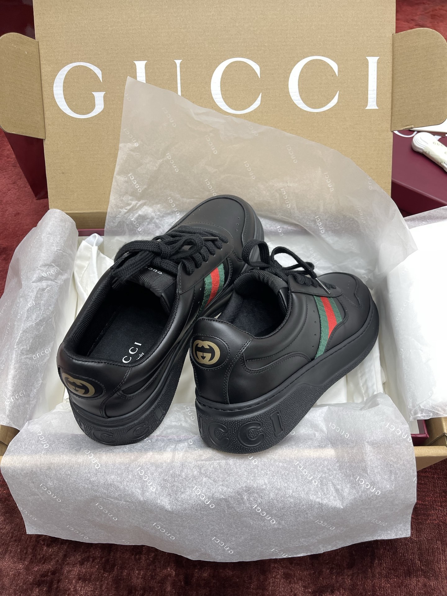 Gucci 饼干鞋系列 “全黑皮”男款