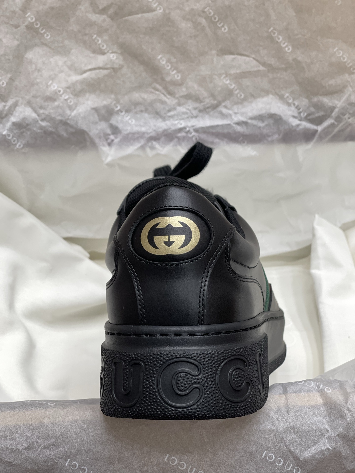 Gucci 饼干鞋系列 “全黑皮”男款