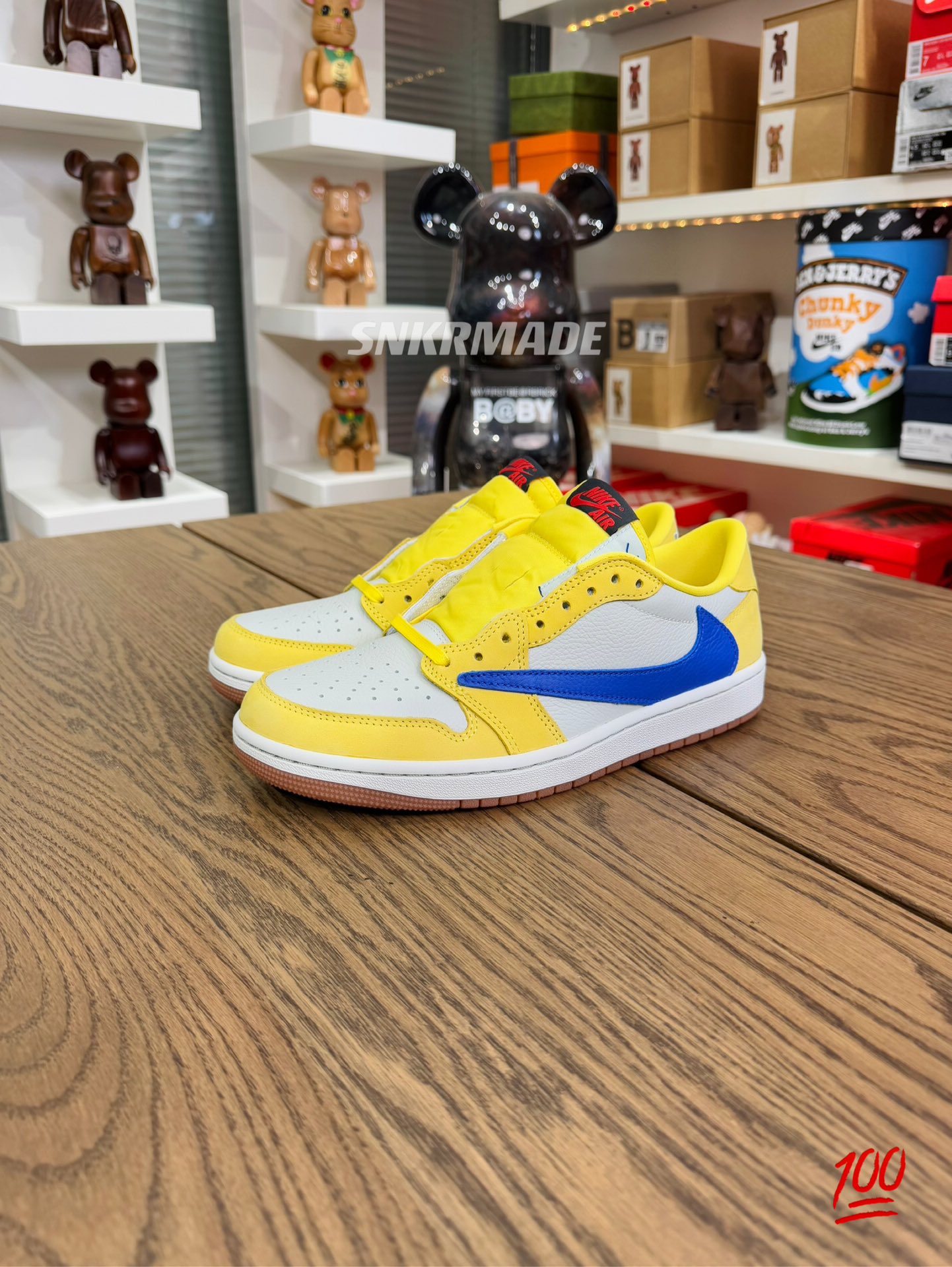 【巔峰產品Ultra】Travis Scott AJ1 Low OG Canary 金絲雀 尺碼 36-48.5「女裝US4W-15.5W」倒鈎第7代 DZ4137-700