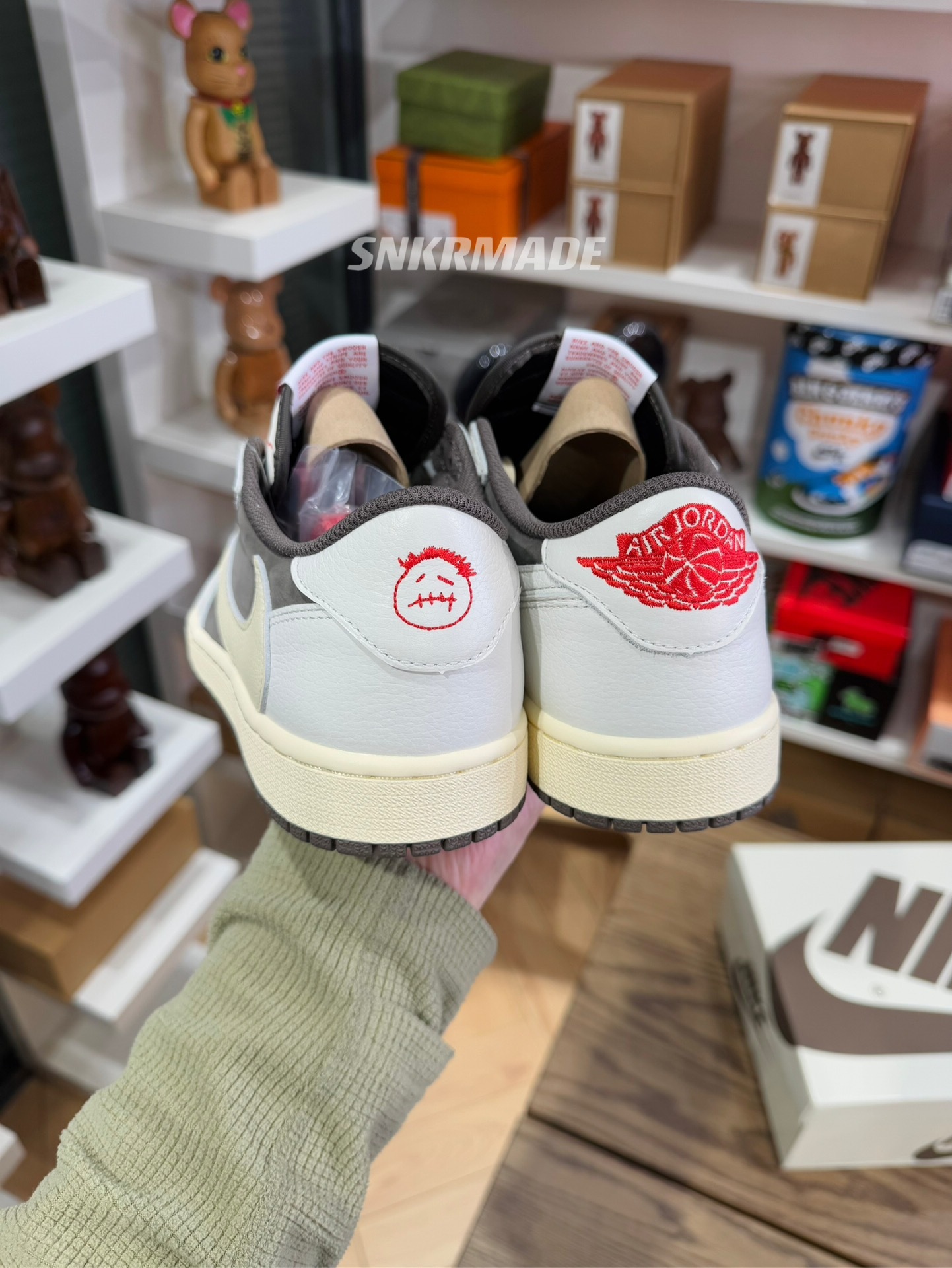 【巔峰產品Ultra】Travis Scott AJ1 Low OG 反轉摩卡 尺碼 36-48.5「US4-14」倒鈎第3代 DM7866-162