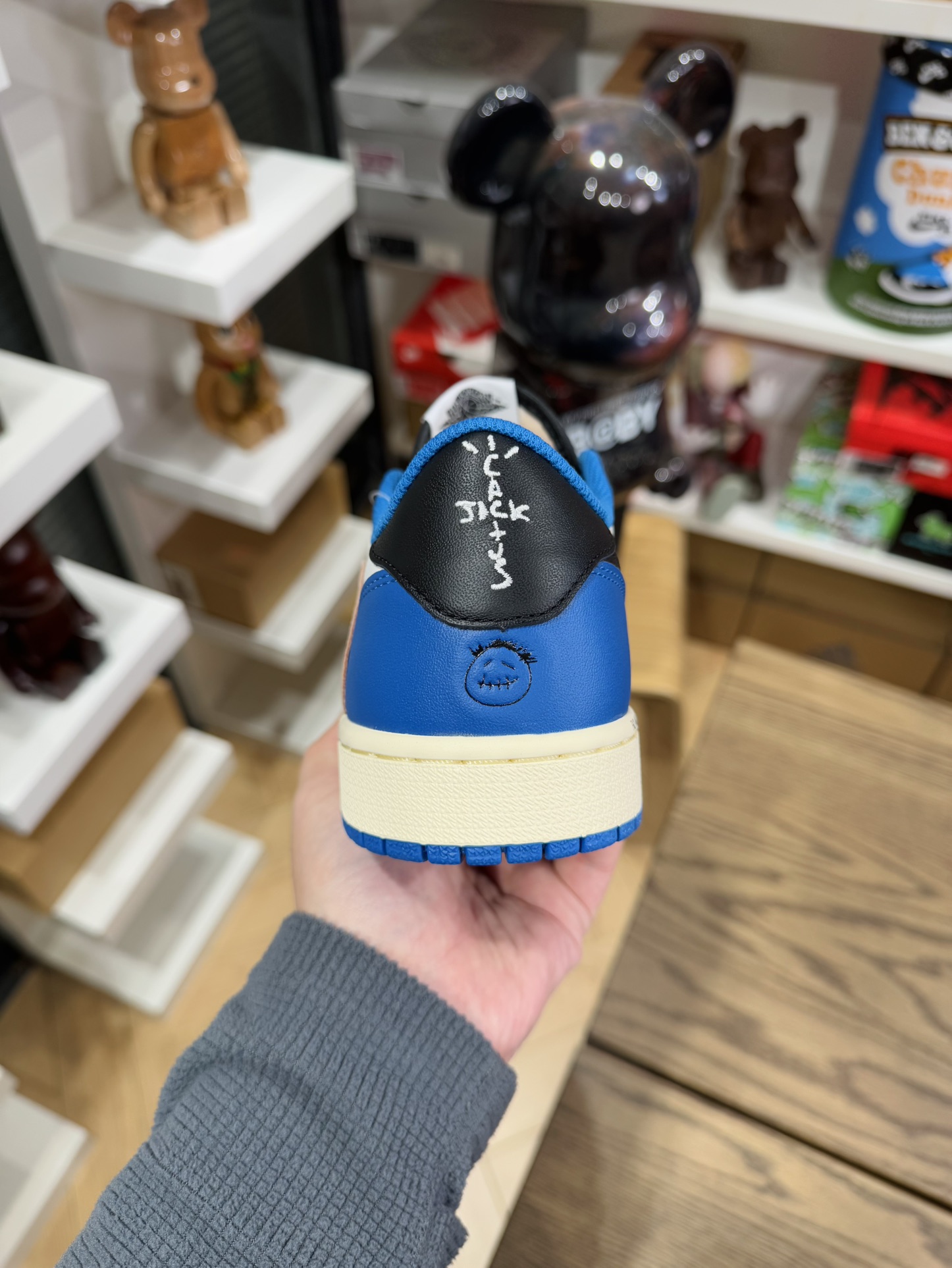 【巔峰產品Ultra】Fragment Design x Travis Scott AJ1 Low OG 三方聯名閃電 尺碼 36-48.5「US4-14」倒鈎第2代 DM7866-140