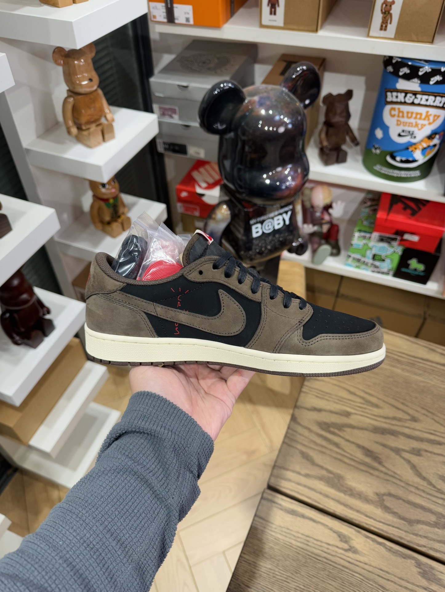 【巔峰產品Ultra】Travis Scott AJ1 Low OG 初代 尺碼 36-48.5「US4-14」倒鈎第1代 CQ4277-001