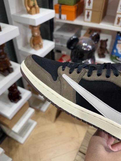 【巔峰產品Ultra】Travis Scott AJ1 Low OG 初代 尺碼 36-48.5「US4-14」倒鈎第1代 CQ4277-001