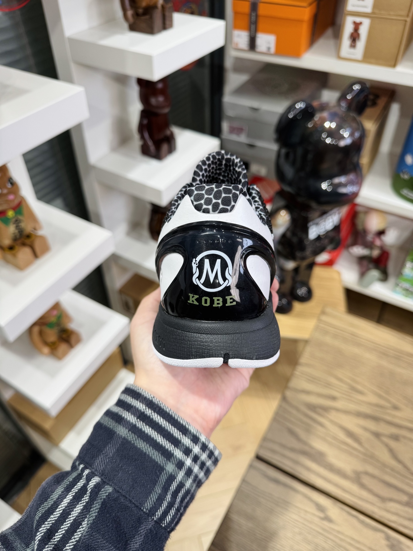 【巔峰產品Ultra】Kobe 6 GiGi 曼巴 Mambacita Sweet 16  尺碼 40-50.5「US7-16」CW2190-002