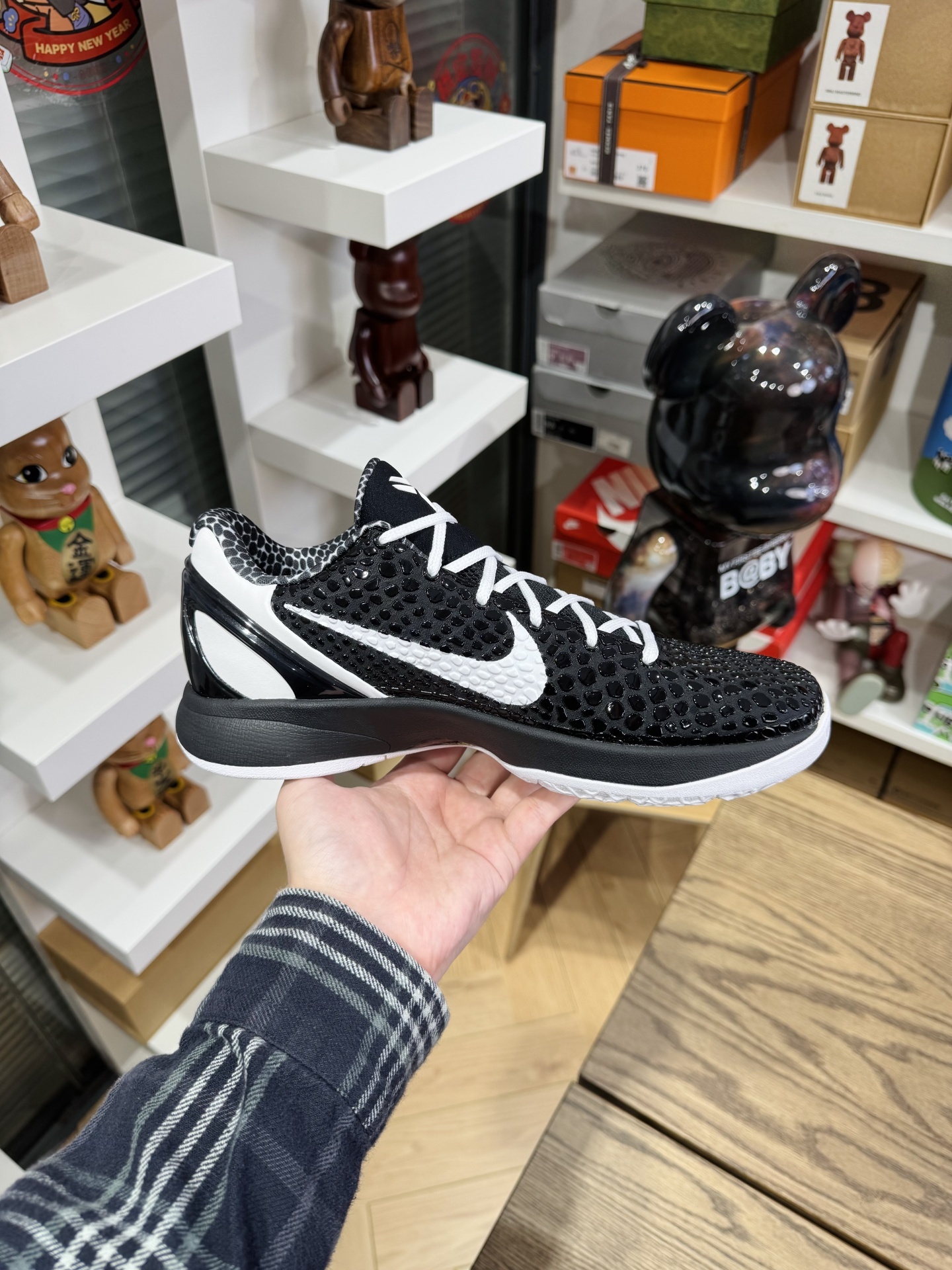 【巔峰產品Ultra】Kobe 6 GiGi 曼巴 Mambacita Sweet 16  尺碼 40-50.5「US7-16」CW2190-002