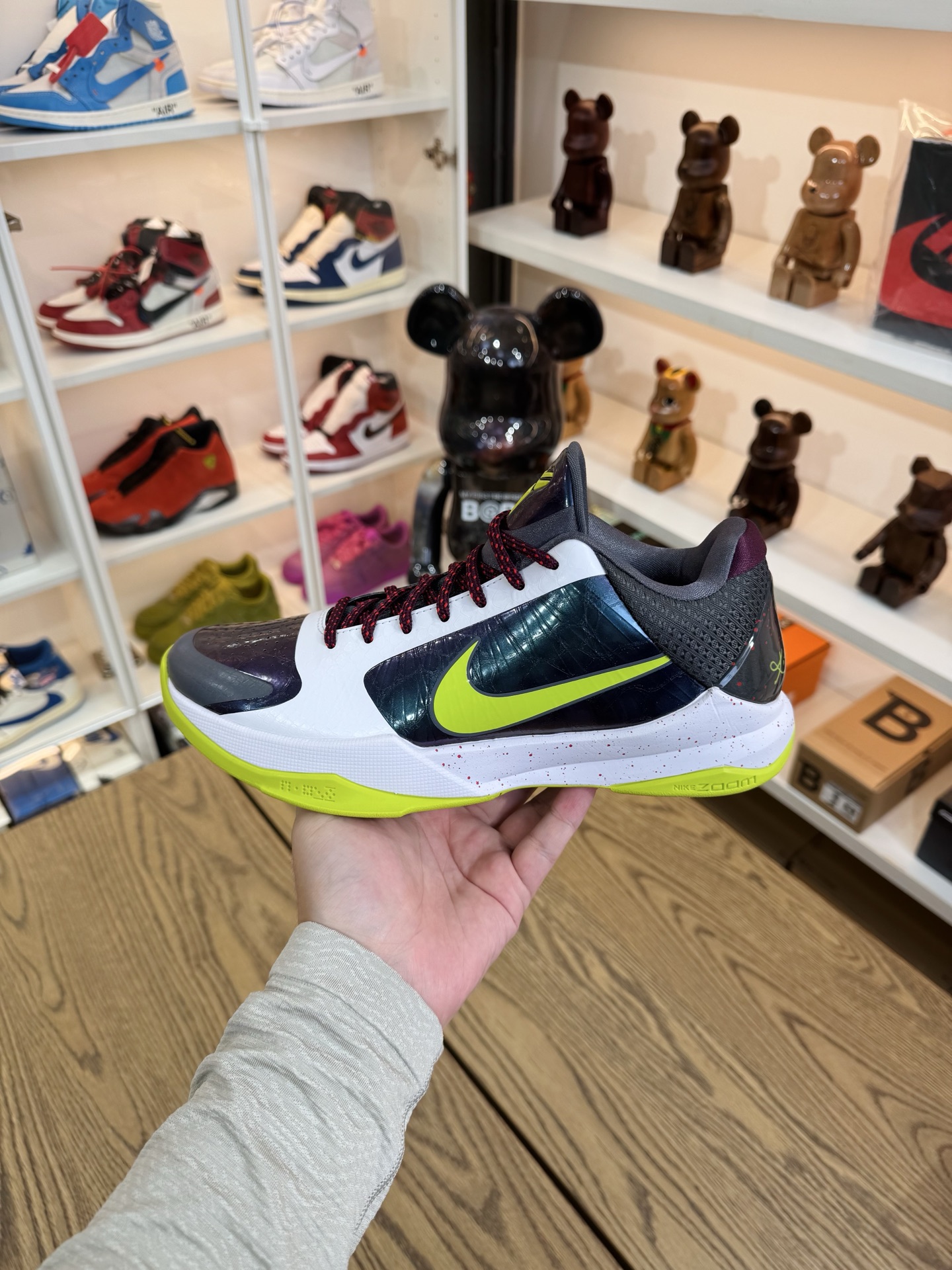 【巔峰產品Ultra】Kobe 5 Protro 小丑 Chaos 實戰鞋 尺碼 40-48.5 CD4991-100