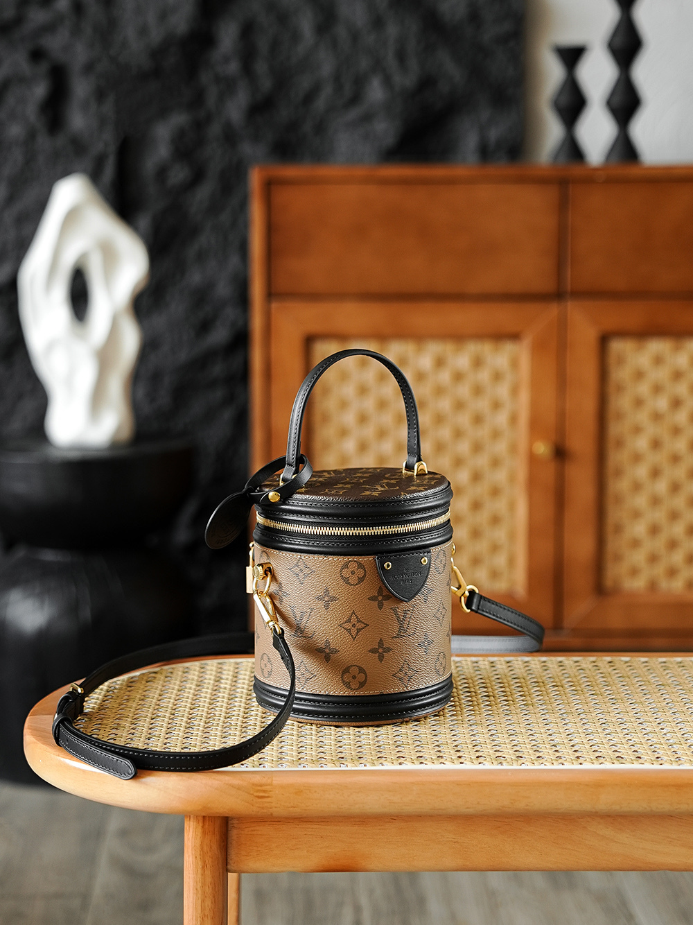 LV CANNES 發財桶 M43986