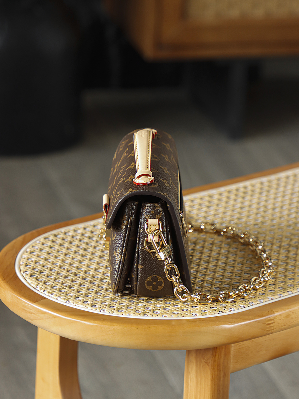 LV Pochette Métis 小邮差包 M46279