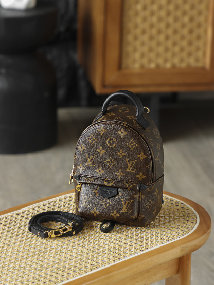 LV PALM SPRINGS 迷你雙肩包 M44873