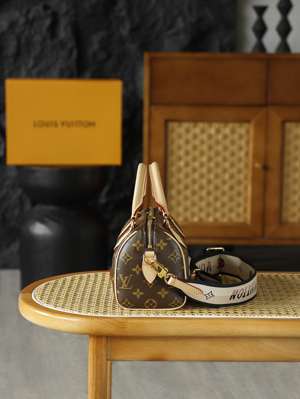 LV SPEEDY 20 黑色 M46234