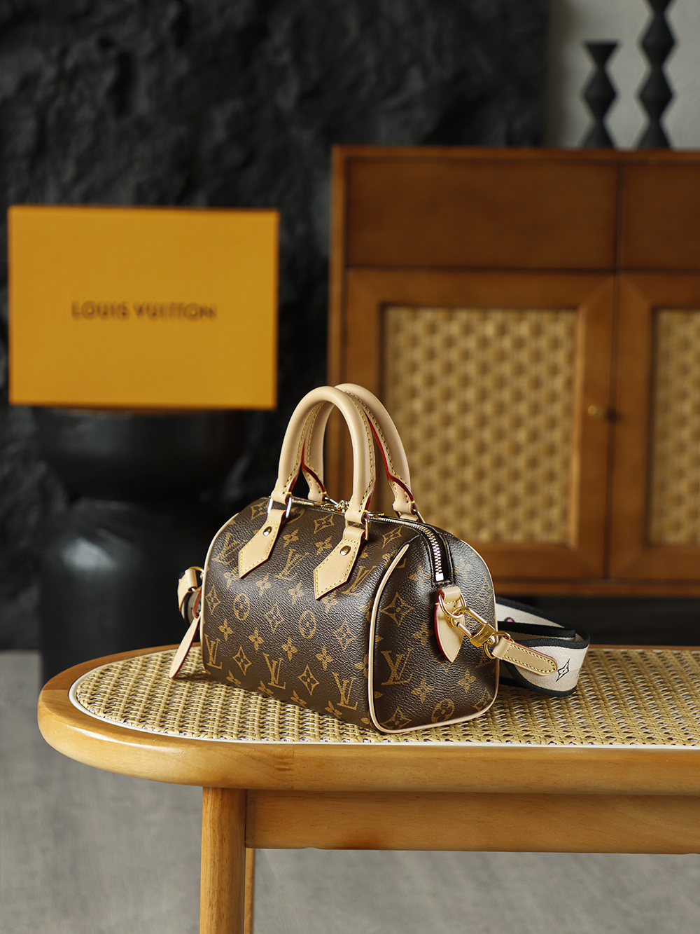 LV SPEEDY 20 黑色 M46234