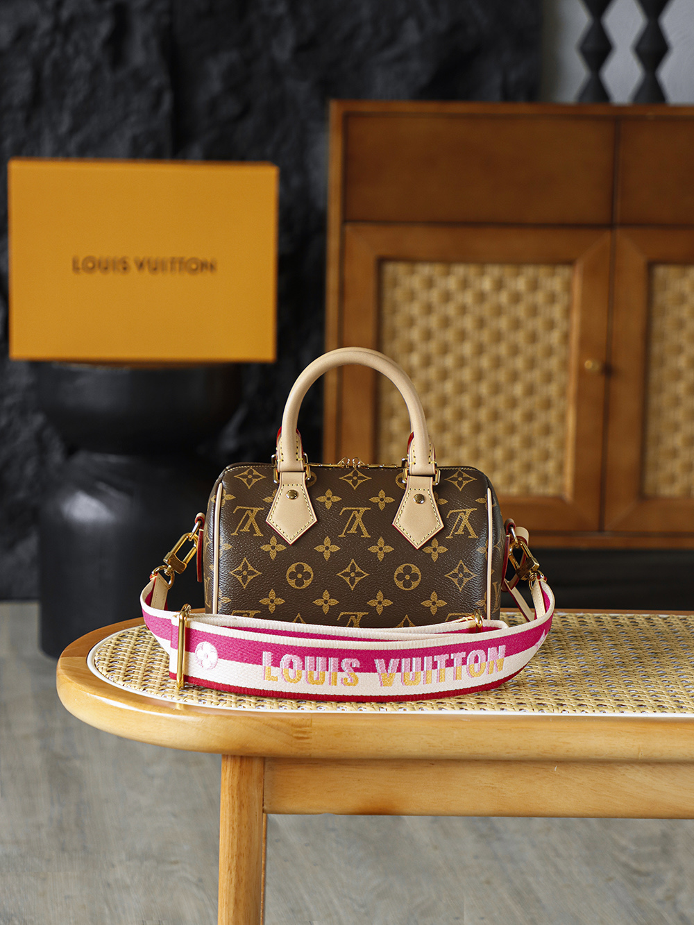 LV SPEEDY 20 粉色 M45957