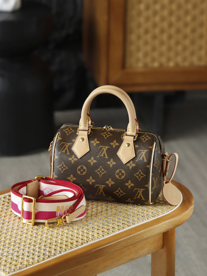 LV SPEEDY 20 粉色 M45957