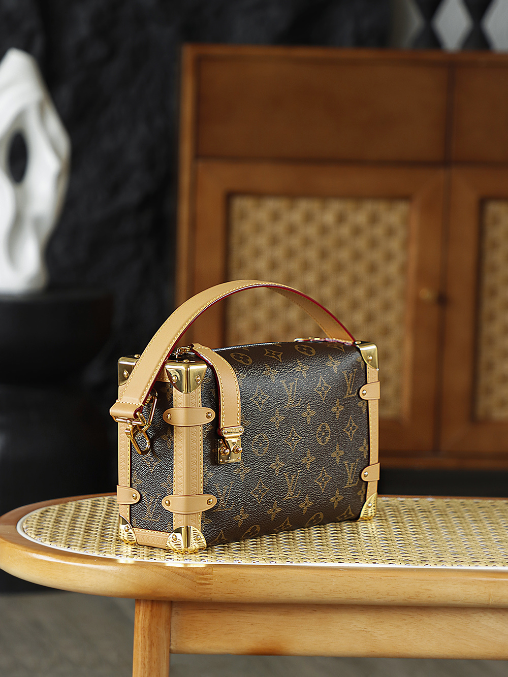 LV SIDE TRUNK中號手袋 M46358