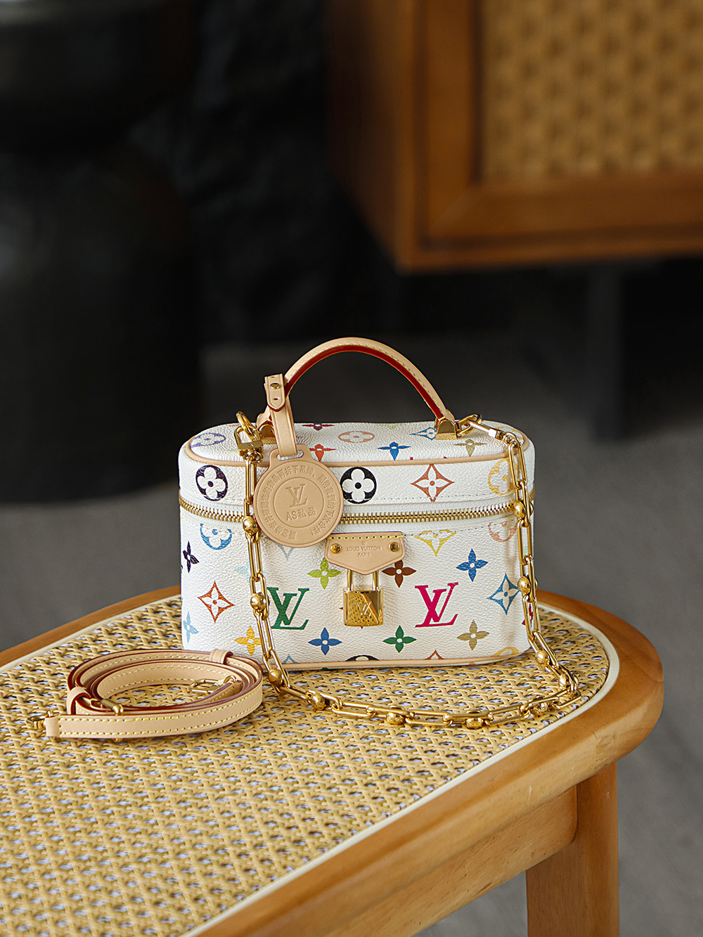 LV Vanity Pouch白彩 M13662