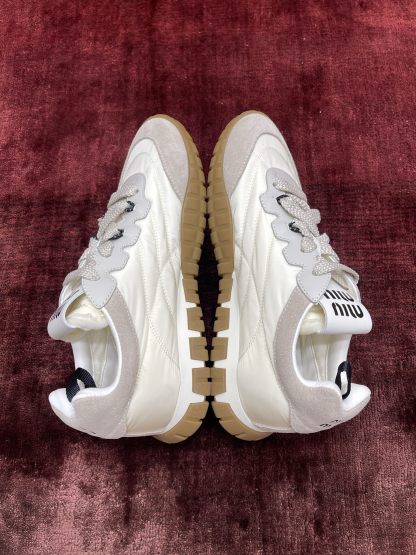 MiuMiu Tyre系列轮胎鞋 “白色”女款