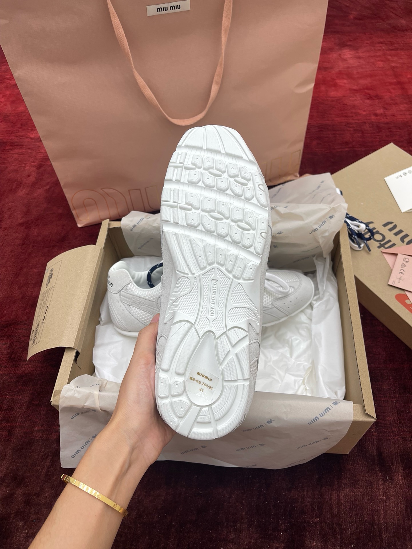 MiuMiu x NB530系列 “白色网”男女同款