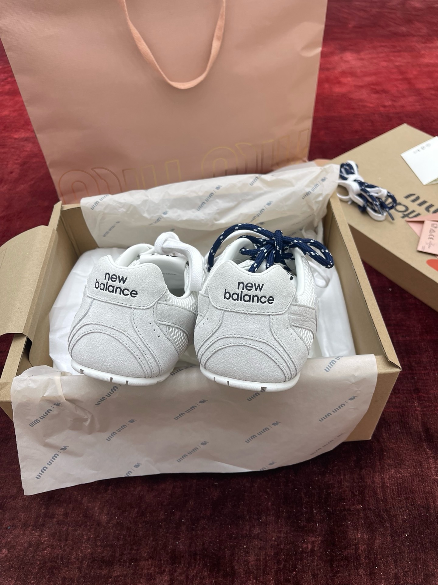MiuMiu x NB530系列 “白色网”男女同款