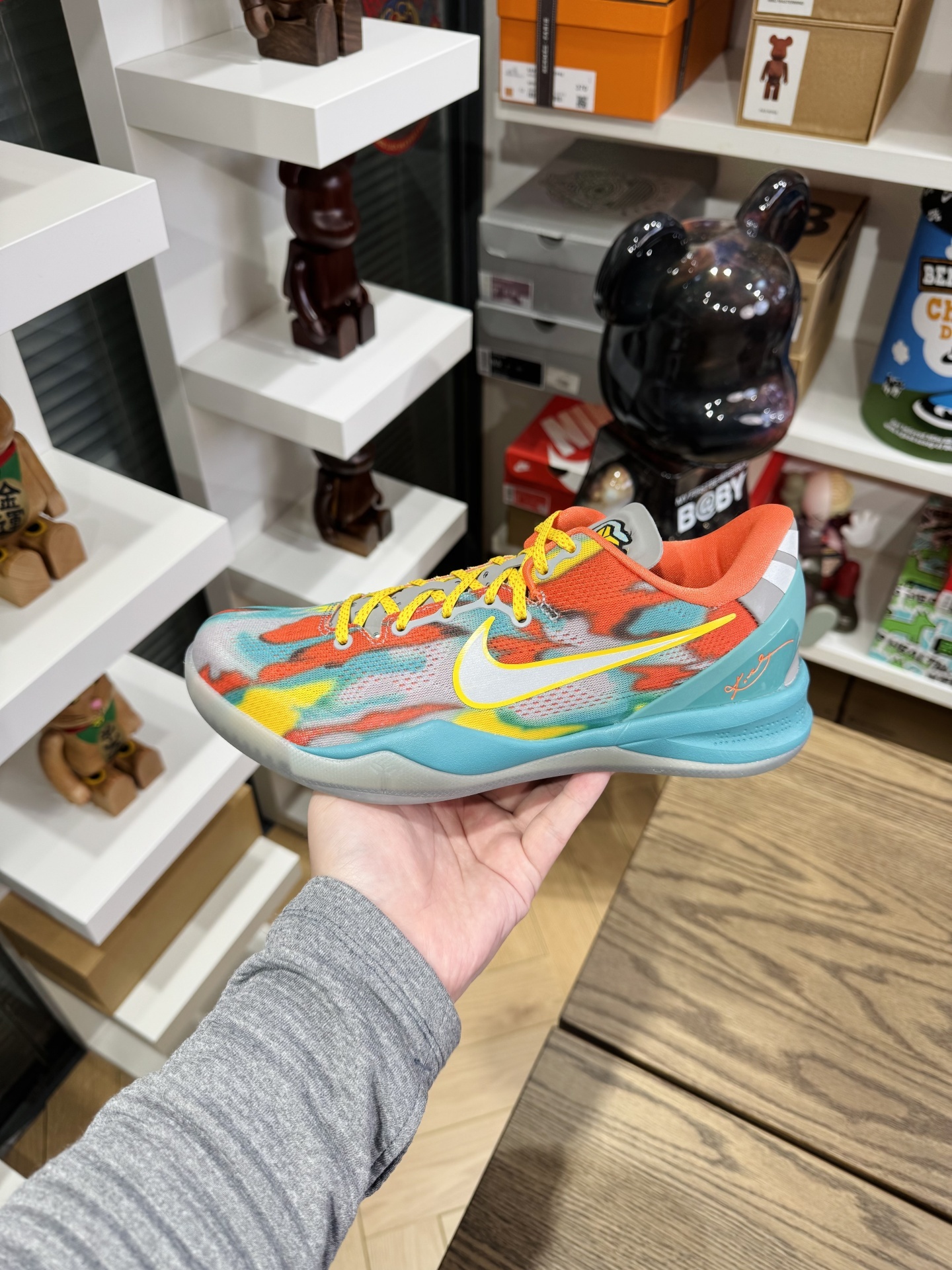 Kobe 8 威尼斯 2024版 Venice Beach Ultta產品 尺碼 US7-14「40-48.5」 FQ3548-001