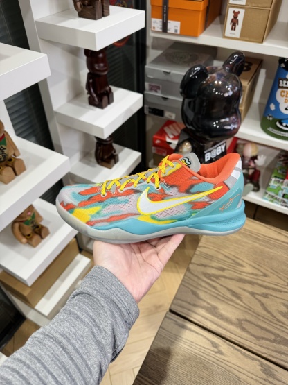 Kobe 8 威尼斯 2024版  Venice Beach Ultta產品  尺碼 US7-14「40-48.5」  FQ3548-001