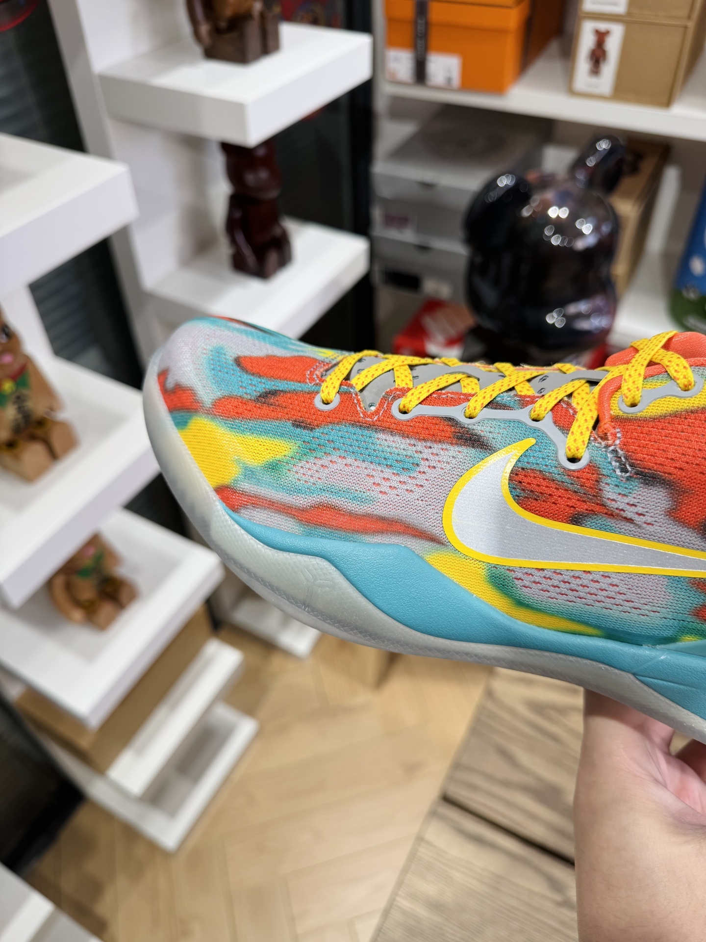 Kobe 8 威尼斯 2024版  Venice Beach Ultta產品  尺碼 US7-14「40-48.5」  FQ3548-001