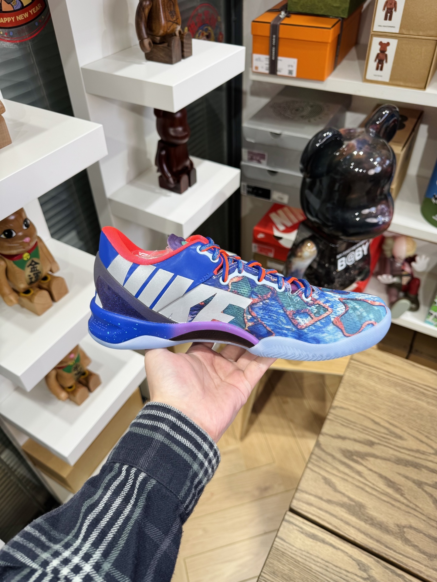 KOBE8 WTK2025 Ultra產品 尺碼 40-48.5「US7-14」  HM9621-900