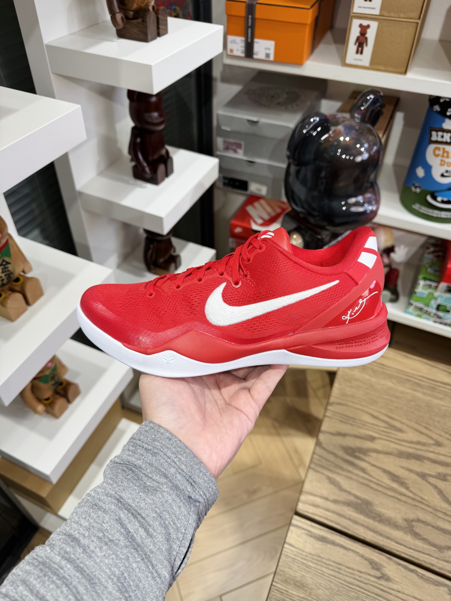 Kobe 8 Protro University Red 大學紅 尺碼 40-48.5「US7-14」  HF9550-600