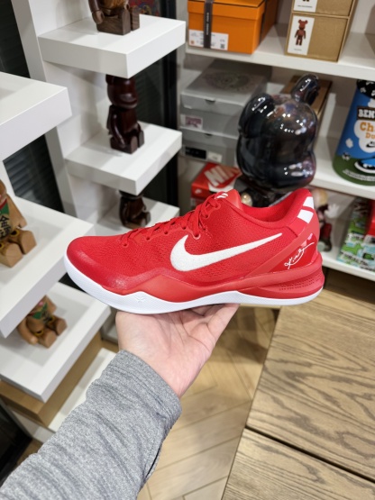 Kobe 8 Protro University Red 大學紅 尺碼 40-48.5「US7-14」  HF9550-600