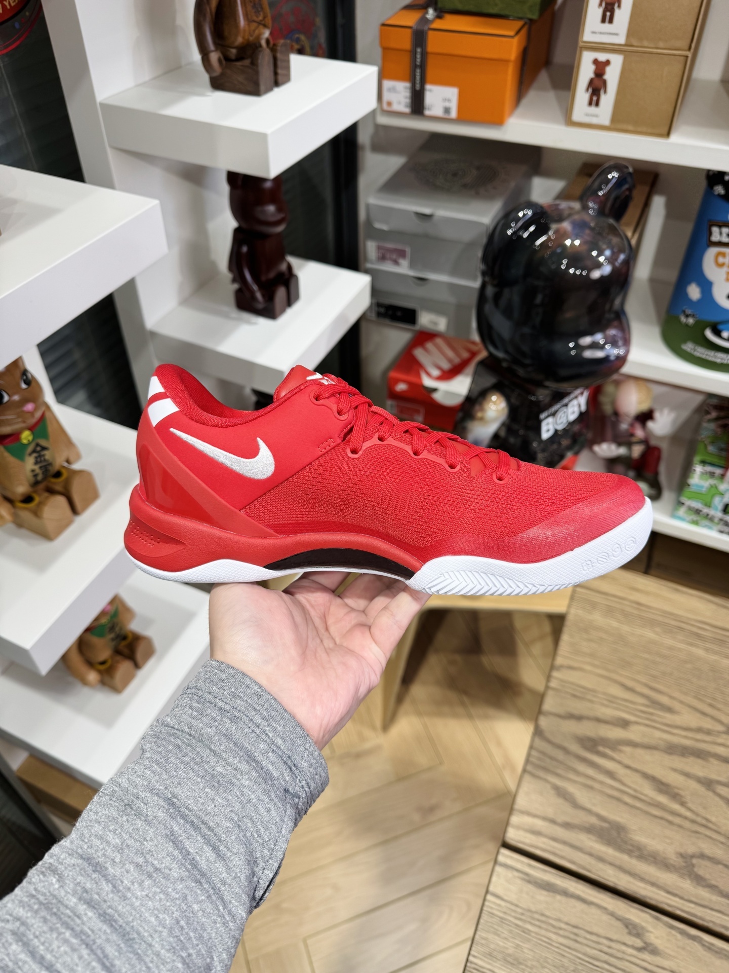 Kobe 8 Protro University Red 大學紅 尺碼 40-48.5「US7-14」  HF9550-600