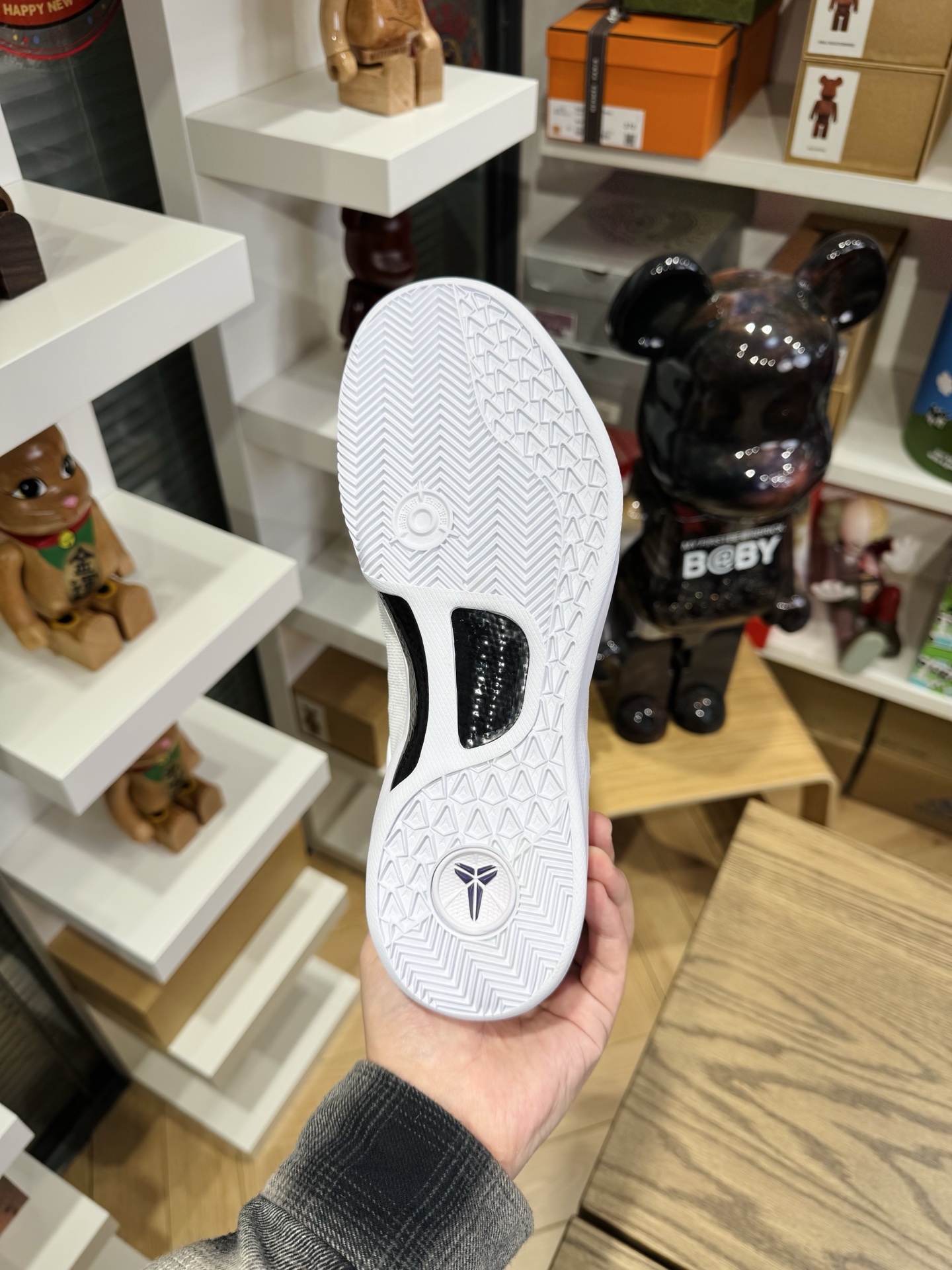 KOBE 8 Protro 紫金湖人   尺碼 40-48.5「US7-14」 HF9550-100