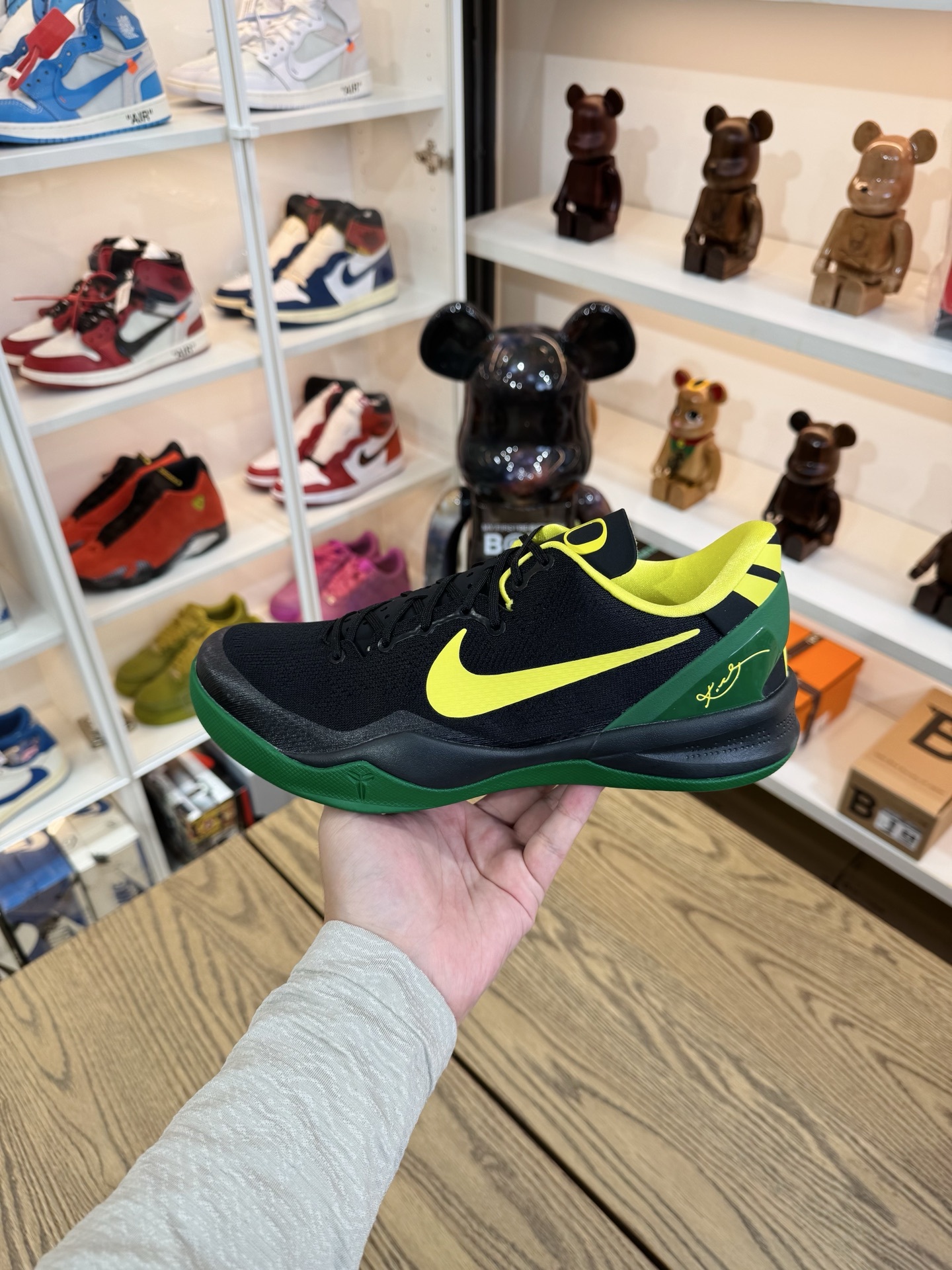 KOBE 8 俄勒岡鴨子🦆 OREGON DUCKS PE PACK 尺碼 40-48.5「US7-14」 （PROMO非市售樣品）