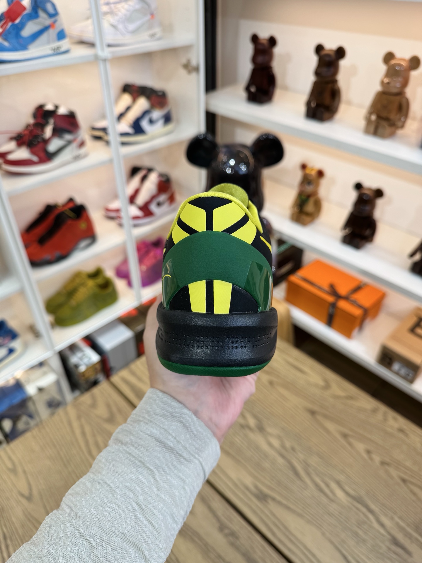 KOBE 8 俄勒岡鴨子🦆 OREGON DUCKS PE PACK  尺碼 40-48.5「US7-14」 （PROMO非市售樣品）