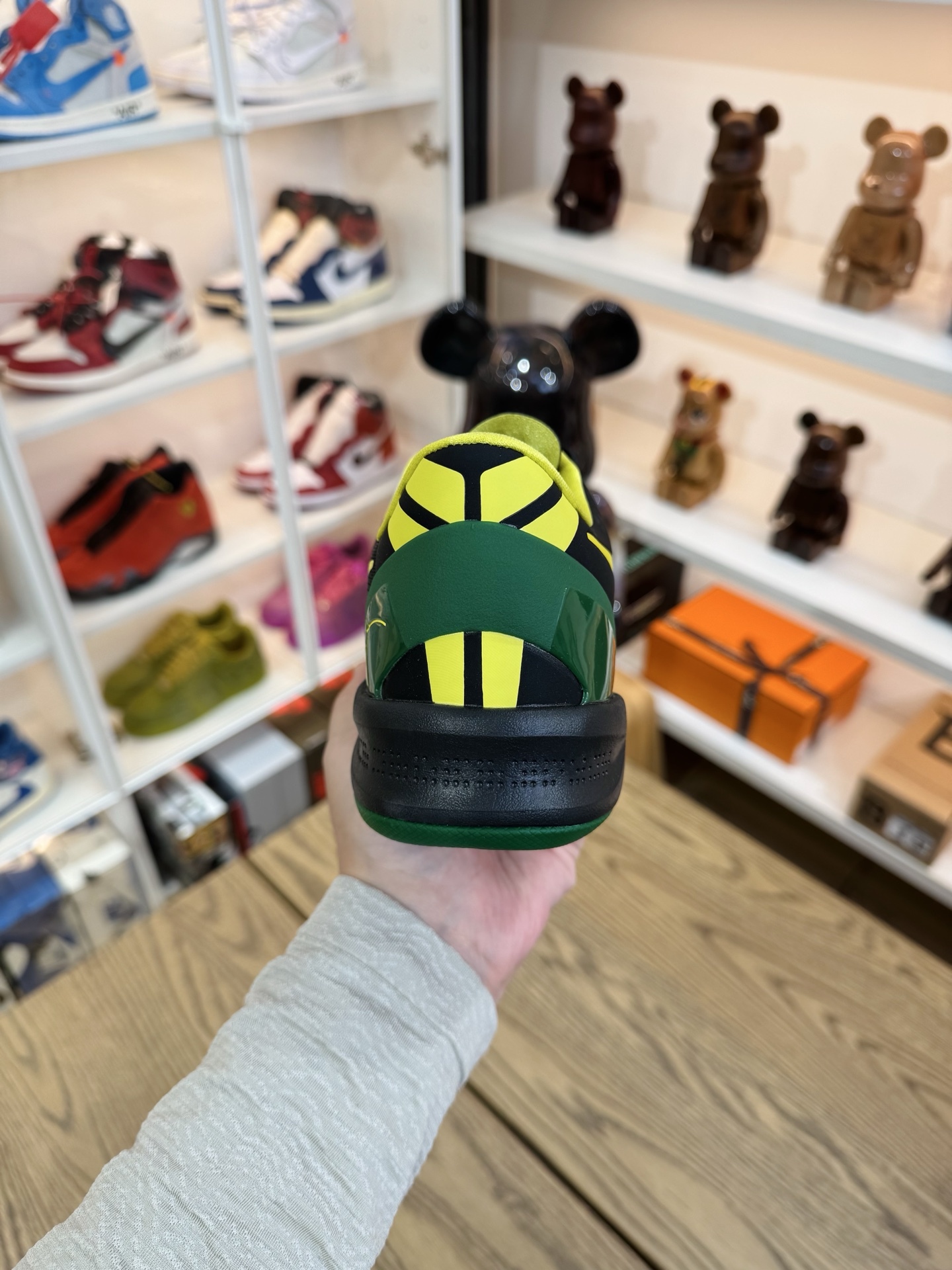 KOBE 8 俄勒岡鴨子🦆 OREGON DUCKS PE PACK  尺碼 40-48.5「US7-14」 （PROMO非市售樣品）