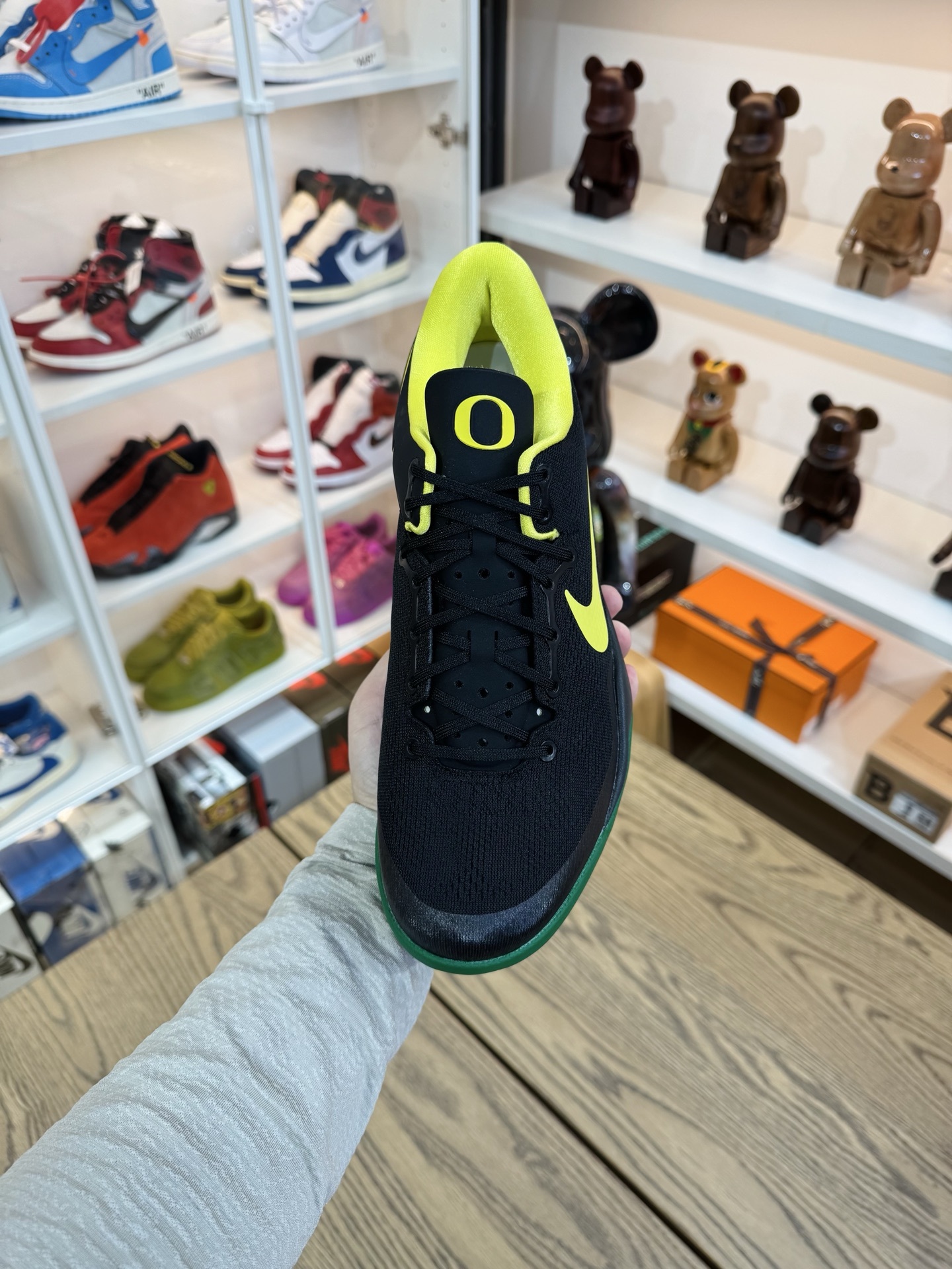 KOBE 8 俄勒岡鴨子🦆 OREGON DUCKS PE PACK  尺碼 40-48.5「US7-14」 （PROMO非市售樣品）