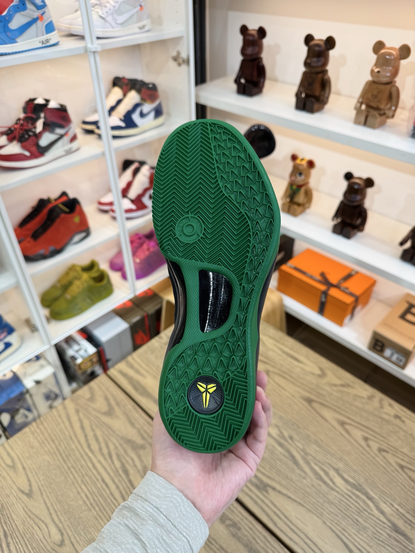 KOBE 8 俄勒岡鴨子🦆 OREGON DUCKS PE PACK  尺碼 40-48.5「US7-14」 （PROMO非市售樣品）