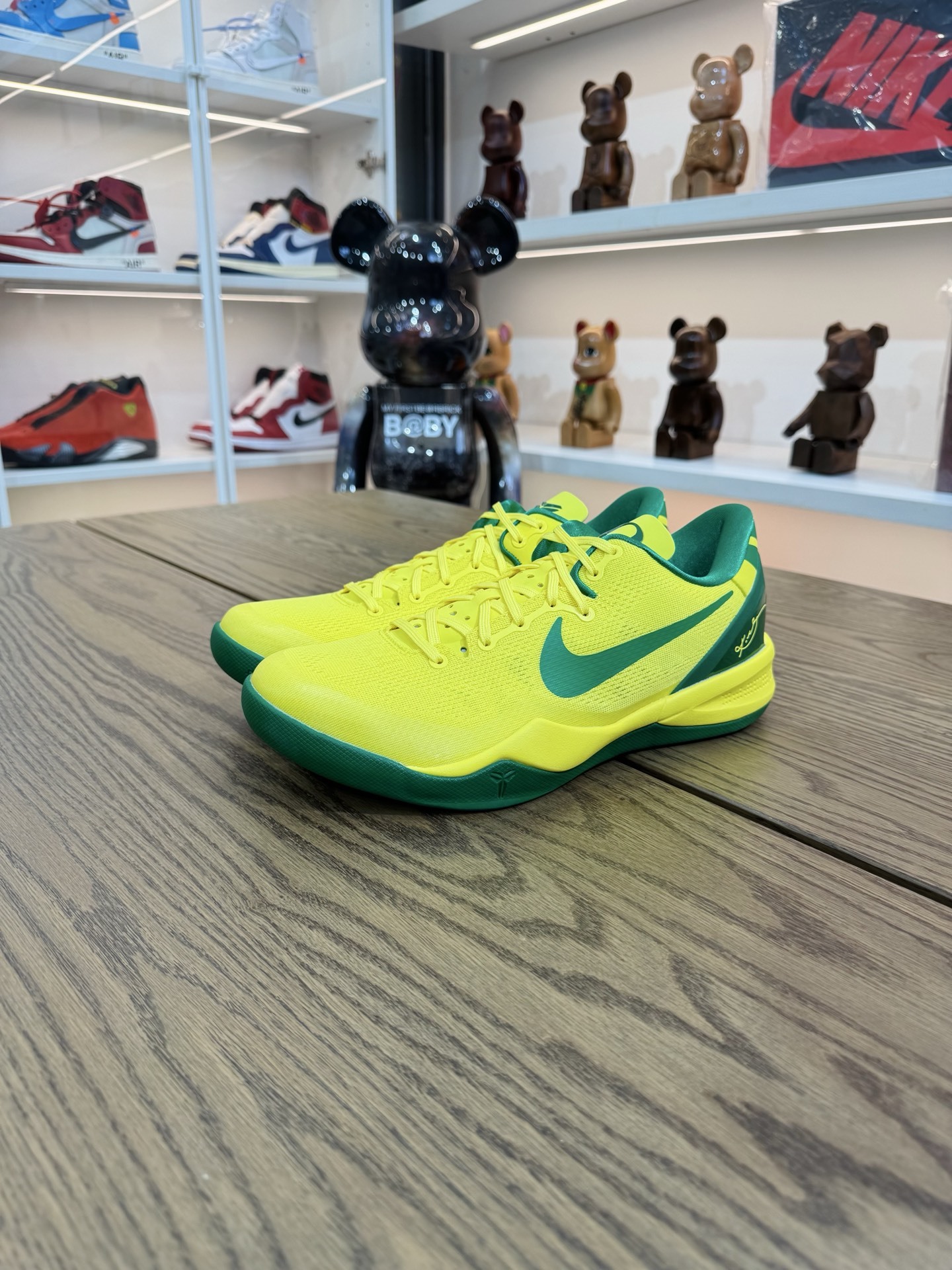 KOBE 8 俄勒岡鴨子🦆 黃綠鉤  OREGON DUCKS PE PACK  尺碼 40-48.5「US7-14」 （PROMO非市售樣品）