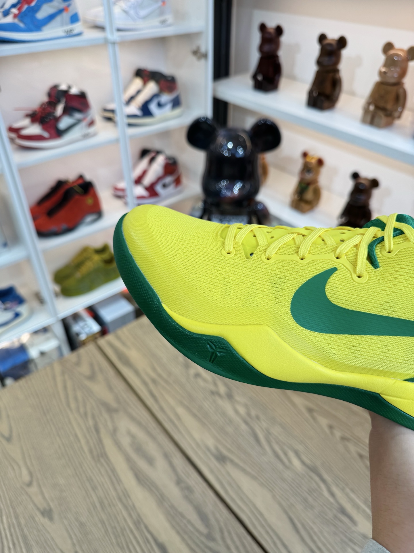 KOBE 8 俄勒岡鴨子🦆 黃綠鉤  OREGON DUCKS PE PACK  尺碼 40-48.5「US7-14」 （PROMO非市售樣品）