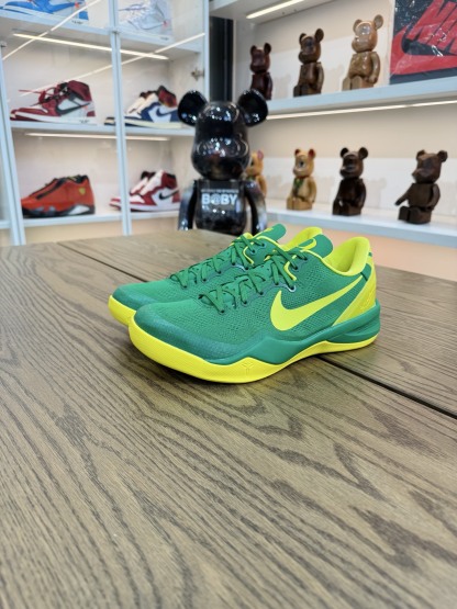 KOBE 8 俄勒岡鴨子🦆 綠黃鉤  OREGON DUCKS PE PACK  尺碼 40-48.5「US7-14」 （PROMO非市售樣品）