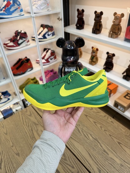 KOBE 8 俄勒岡鴨子🦆 綠黃鉤  OREGON DUCKS PE PACK  尺碼 40-48.5「US7-14」 （PROMO非市售樣品）