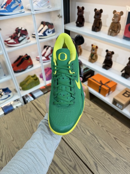 KOBE 8 俄勒岡鴨子🦆 綠黃鉤  OREGON DUCKS PE PACK  尺碼 40-48.5「US7-14」 （PROMO非市售樣品）