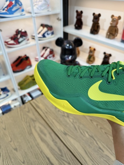 KOBE 8 俄勒岡鴨子🦆 綠黃鉤  OREGON DUCKS PE PACK  尺碼 40-48.5「US7-14」 （PROMO非市售樣品）