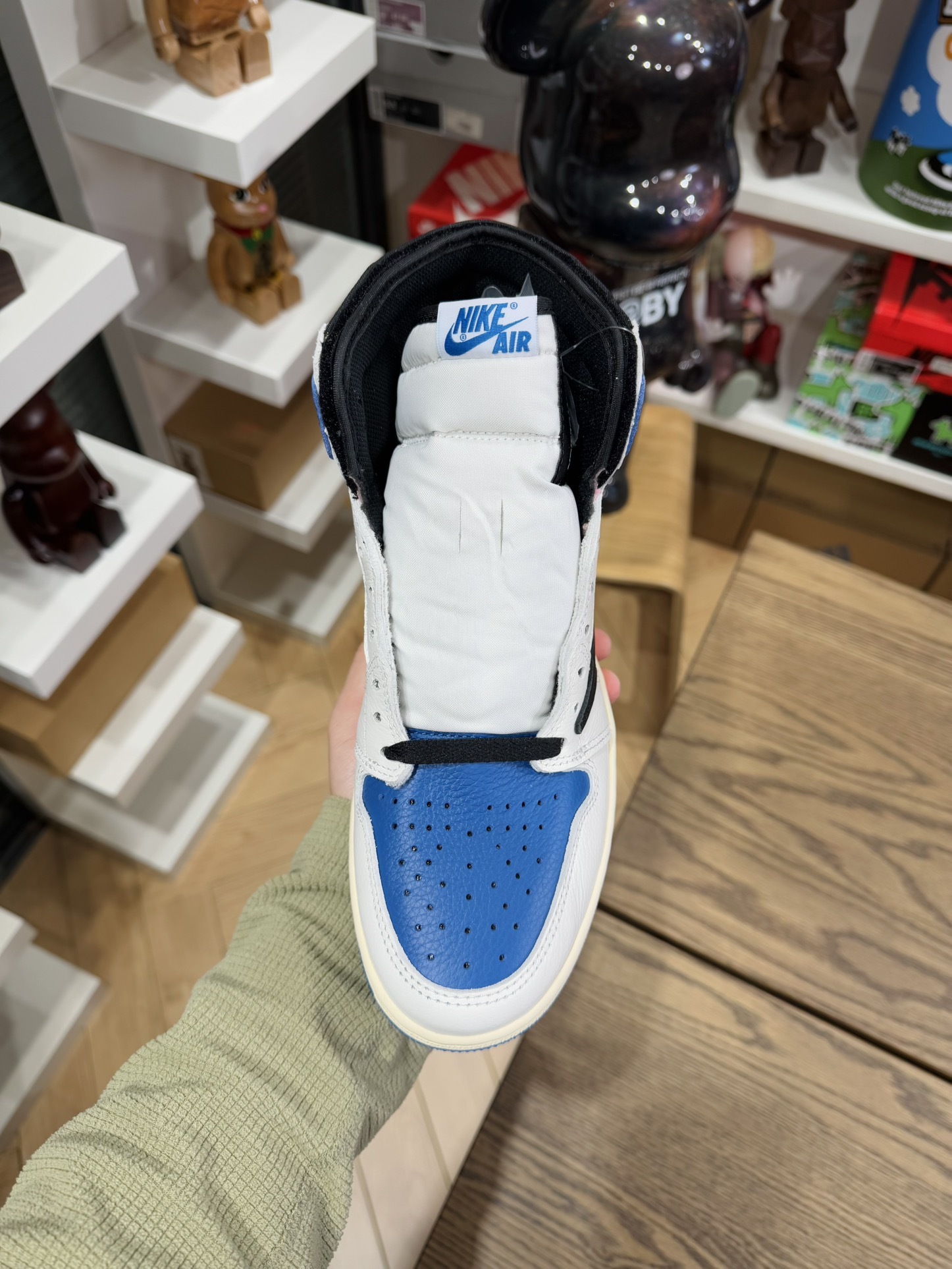 💯Travis Scott x AJ1 High 閃電⚡️ Fragment  藤原浩三方聯名 DH3227-105  尺碼 36-48.5「US4-14」
