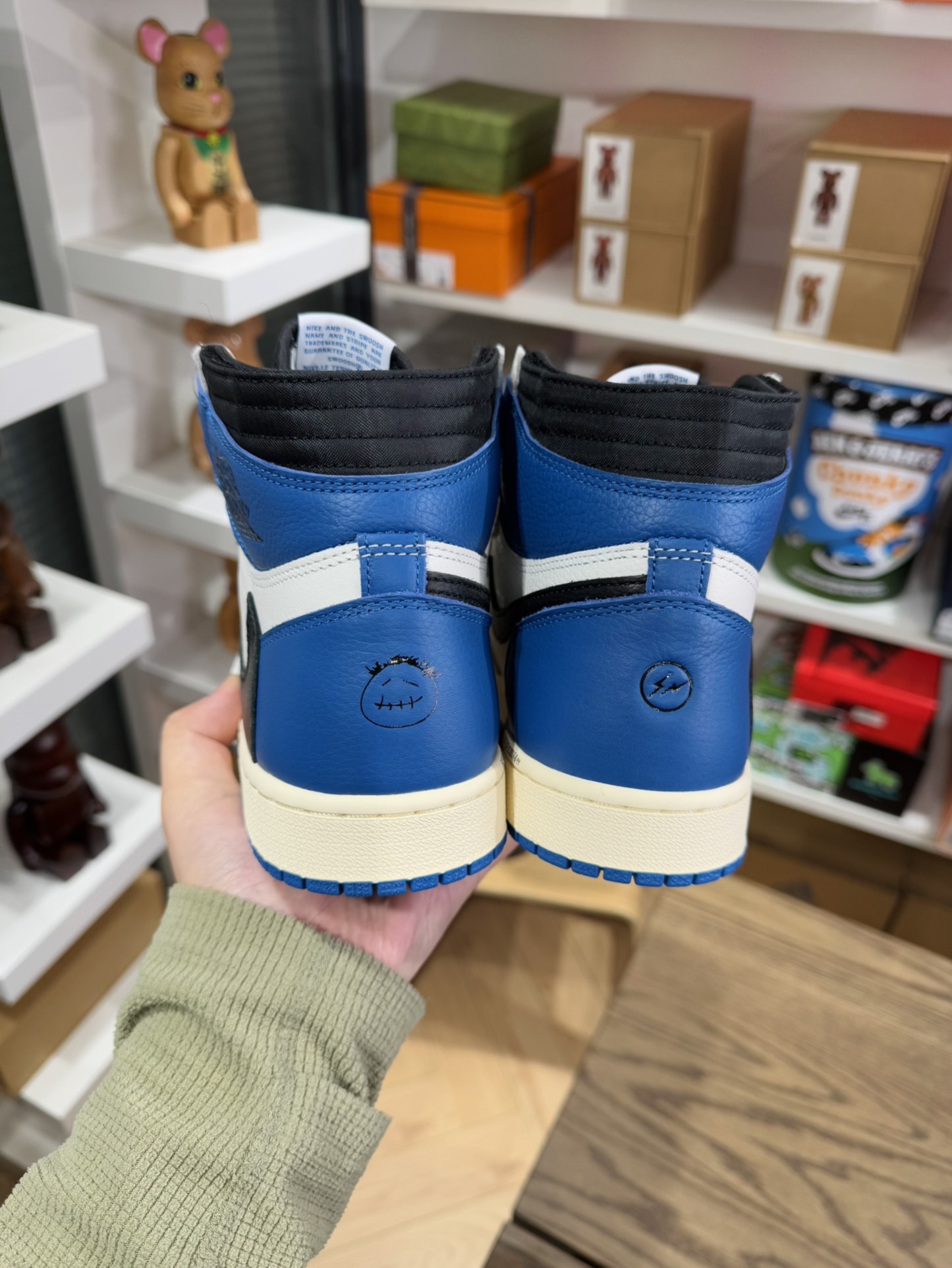 💯Travis Scott x AJ1 High 閃電⚡️ Fragment  藤原浩三方聯名 DH3227-105  尺碼 36-48.5「US4-14」