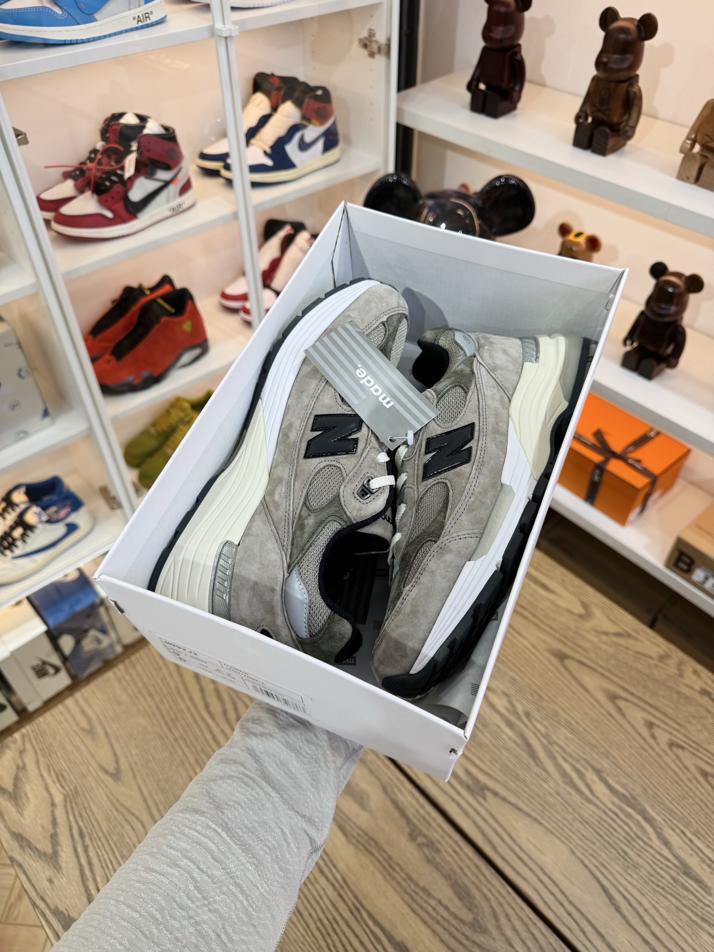 JJJJound x NB992  復古翻毛皮 男女同款 灰棕色 尺碼 36-46.5「US4-12」M992J2