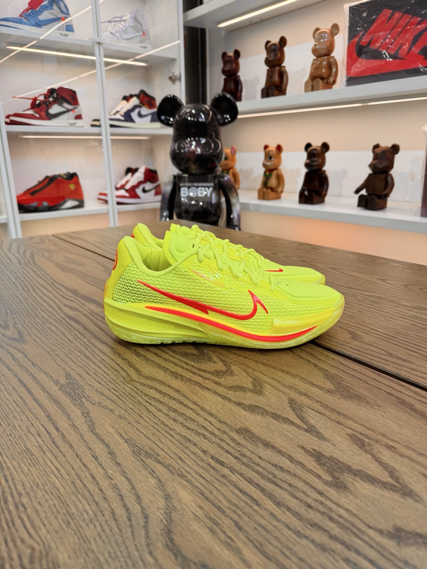 Air Zoom G.T. cut 1  黃色 EYBL 全氣墊實戰鞋  尺碼 40-46「US7-12」 IM2130-700