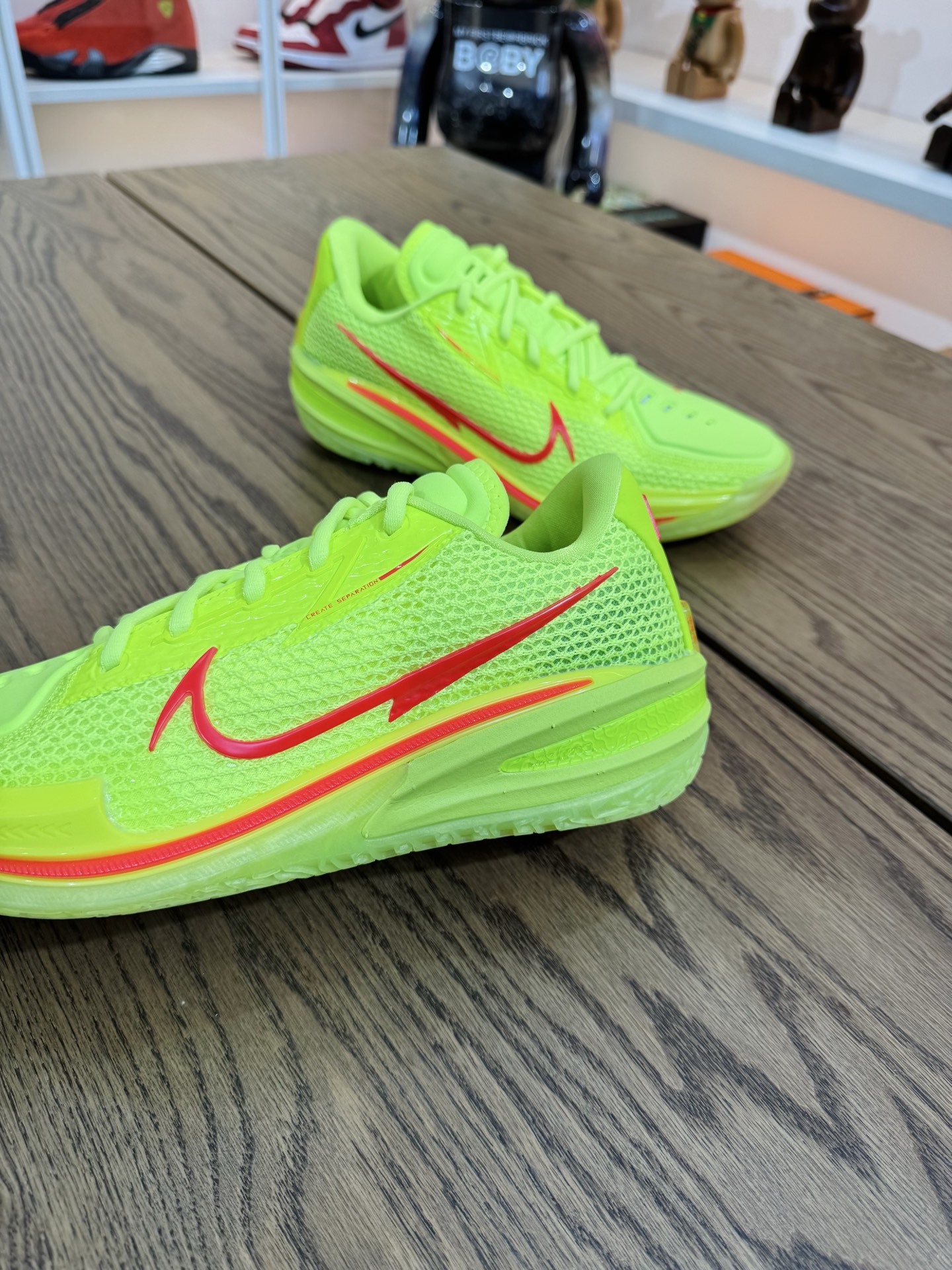 Air Zoom G.T. cut 1  黃色 EYBL 全氣墊實戰鞋  尺碼 40-46「US7-12」 IM2130-700